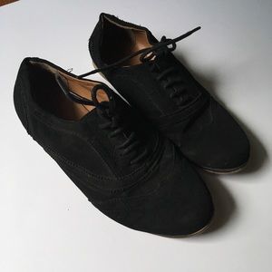 Black Poppy black Oxford shoes size 9